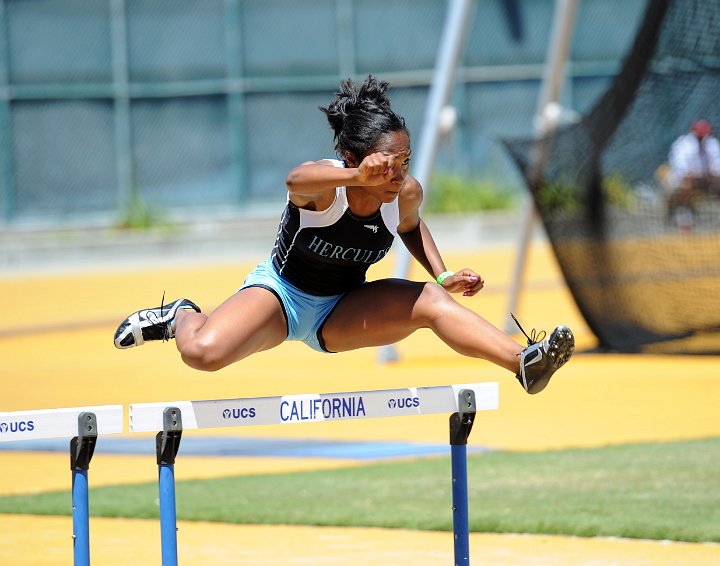 2010 NCS-MOC-246.JPG - 2010 North Coast Section Finals, held at Edwards Stadium  on May 29, Berkeley, CA